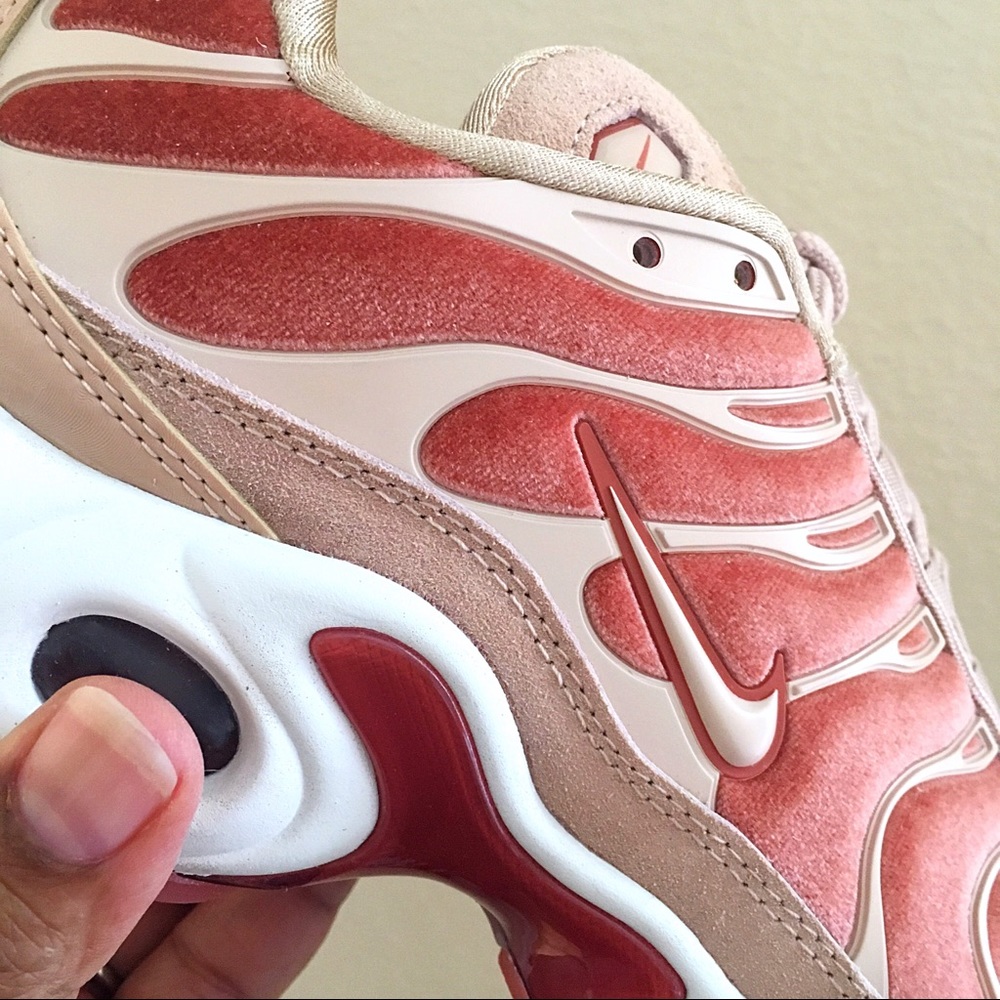 Nike Air Max Plus LX Dusty Peach - Picture 8 of 8